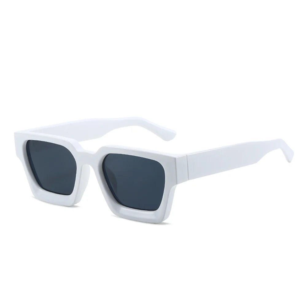 משקפי שמש M.SMILE Square Frame – קולקציית 2026: העיצוב הגדול שכולם מחפשים