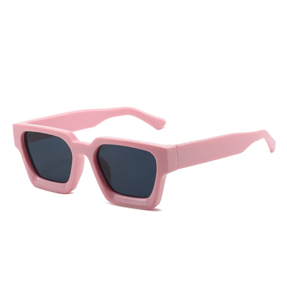 משקפי שמש M.SMILE Square Frame – קולקציית 2026: העיצוב הגדול שכולם מחפשים